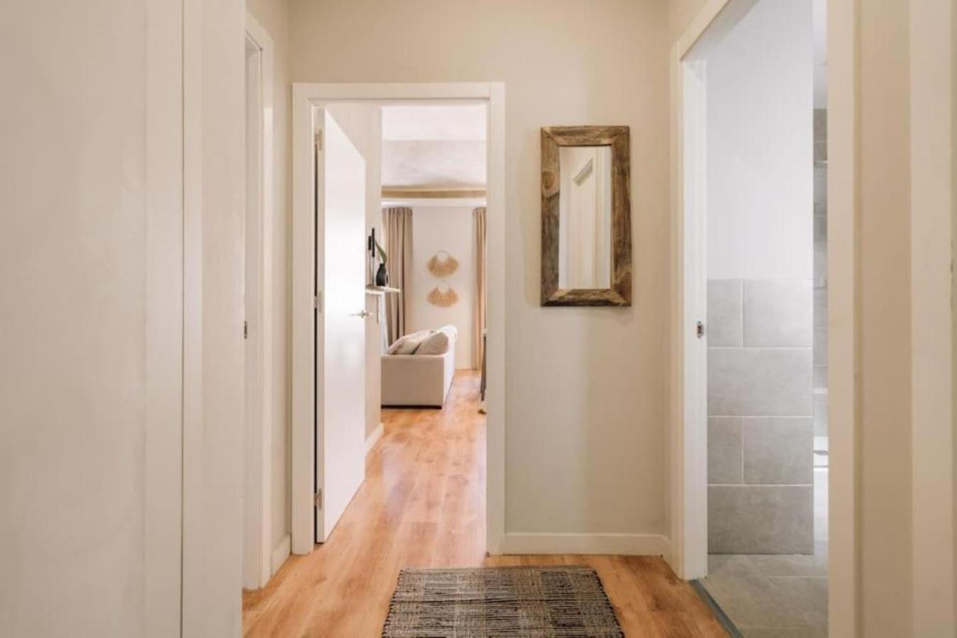 Salonga - 1 Bedroom And Balcony In Eixample Esquerra 巴塞罗那 外观 照片